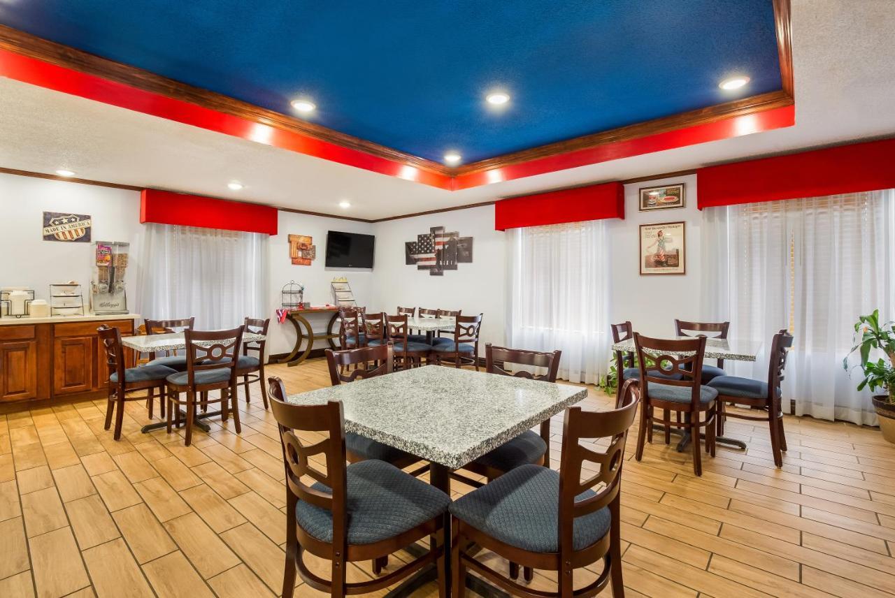 Hometown Inn Thomasville Extérieur photo