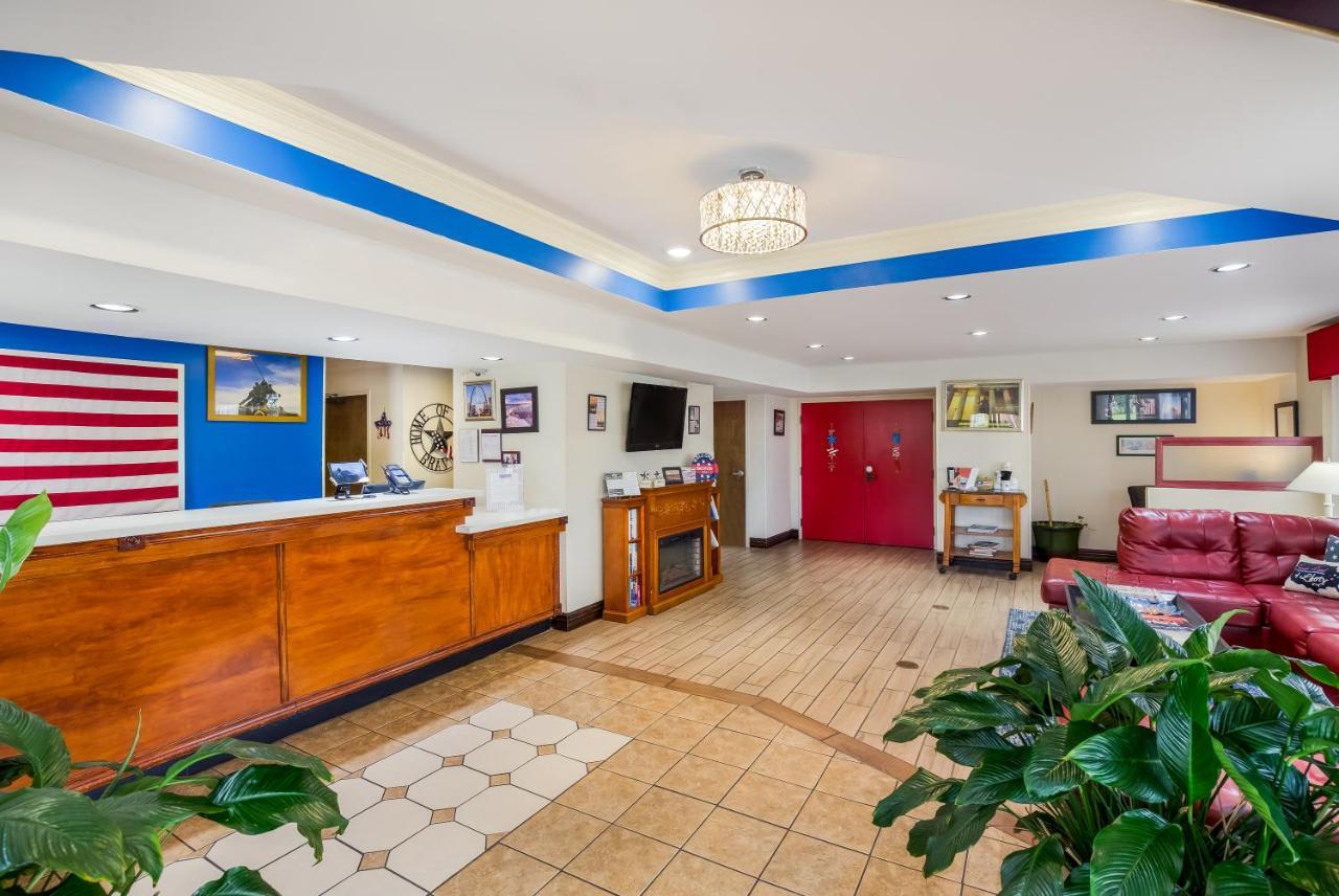 Hometown Inn Thomasville Extérieur photo